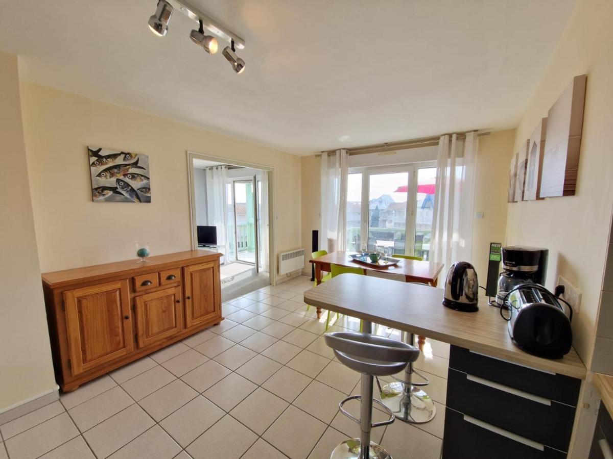 Appartement Avec Piscine, Tennis & Balcon, Centre-Ville Chatelaillon-Plage, 6 Pers, 2 Ch - Fr-1-706-17 외부 사진