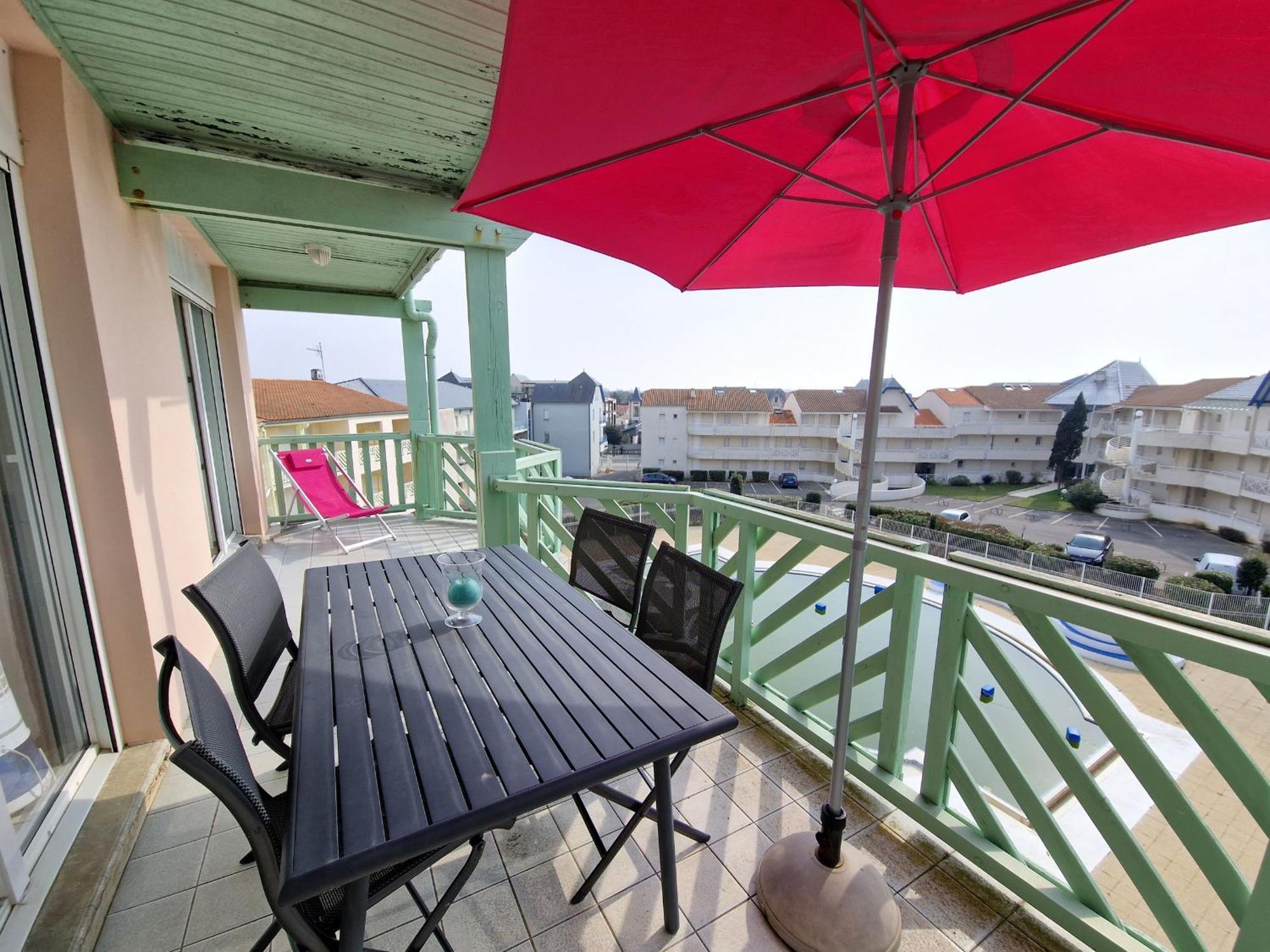 Appartement Avec Piscine, Tennis & Balcon, Centre-Ville Chatelaillon-Plage, 6 Pers, 2 Ch - Fr-1-706-17 외부 사진