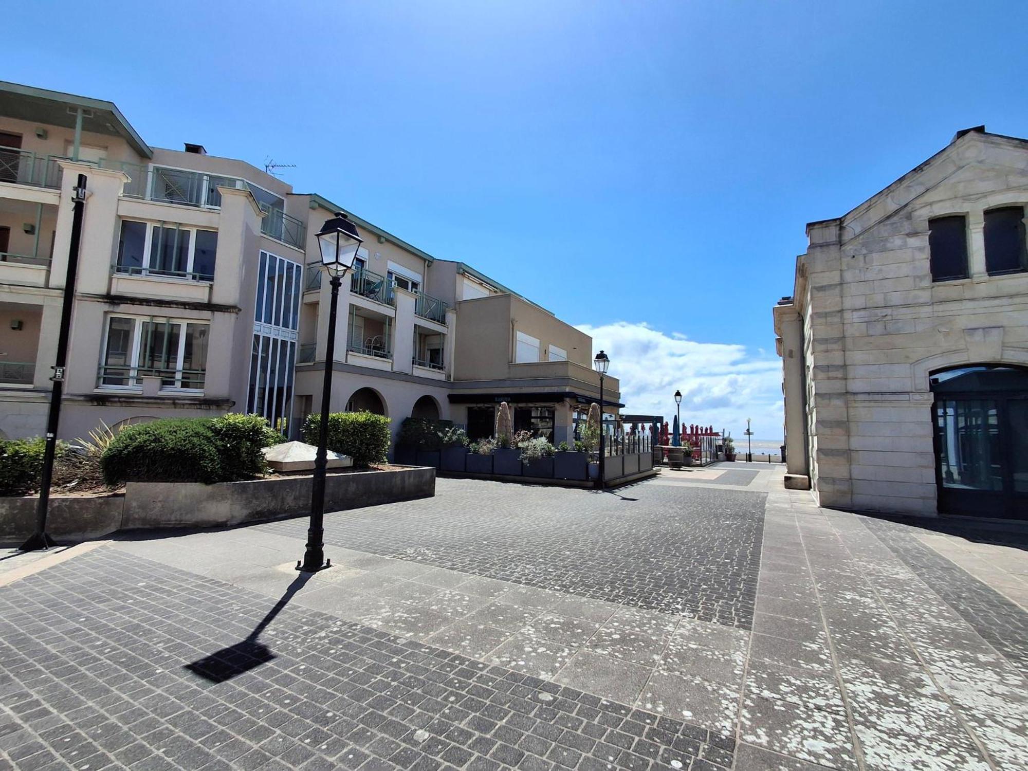 Appartement Avec Piscine, Tennis & Balcon, Centre-Ville Chatelaillon-Plage, 6 Pers, 2 Ch - Fr-1-706-17 외부 사진